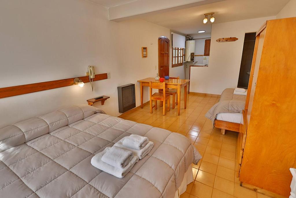 La Ponderosa Apart Hotel San Carlos de Bariloche Exteriör bild